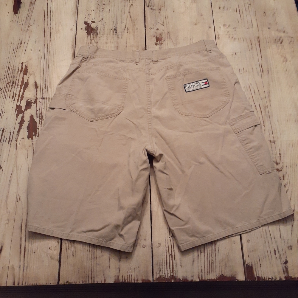 Vintage Tommy Hilfiger Cargo Shorts - Picture 3 of 4